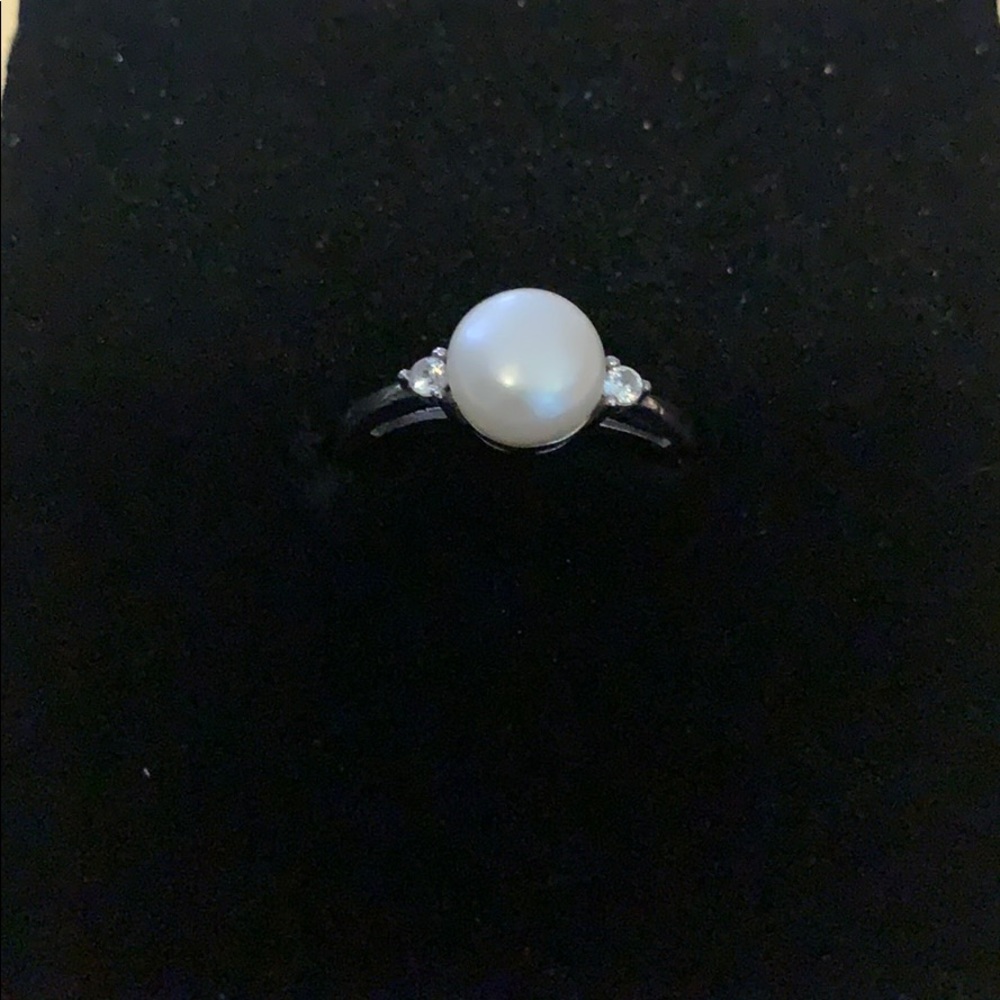 Sterling silver pearl and CZ ring